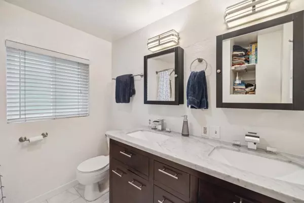 Boulder Creek, CA 95006,495 Primavera RD