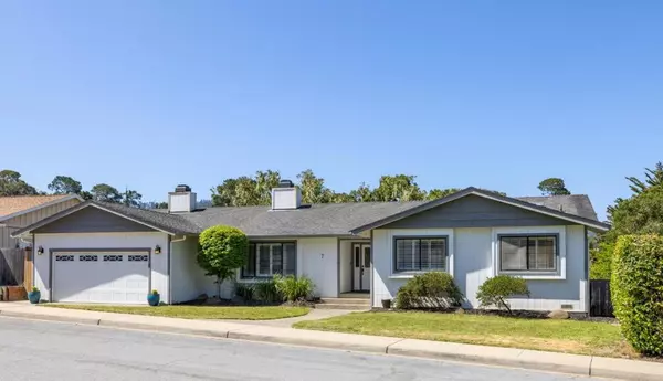 7 Antelope LN, Monterey, CA 93940