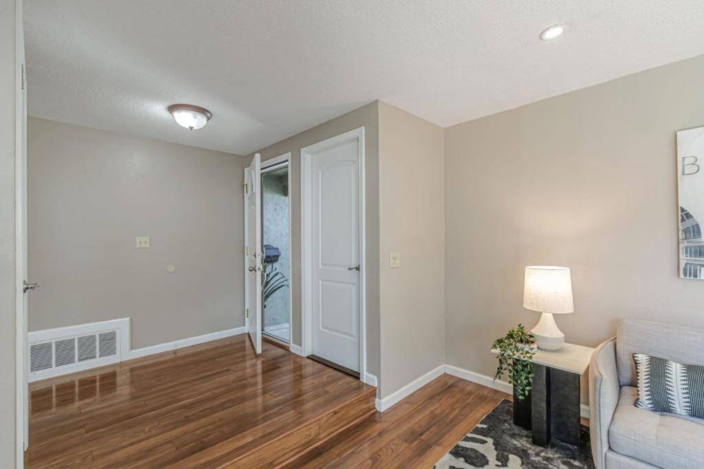 San Jose, CA 95123,720 Glenburry WAY
