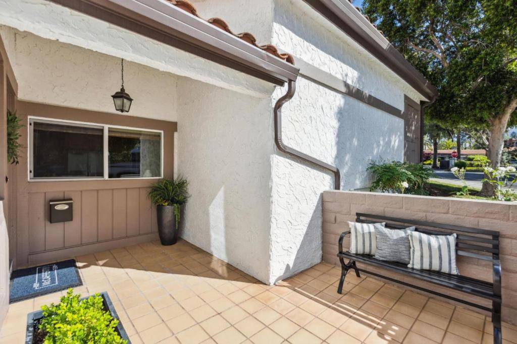 Los Gatos, CA 95032,102 Calle Nivel
