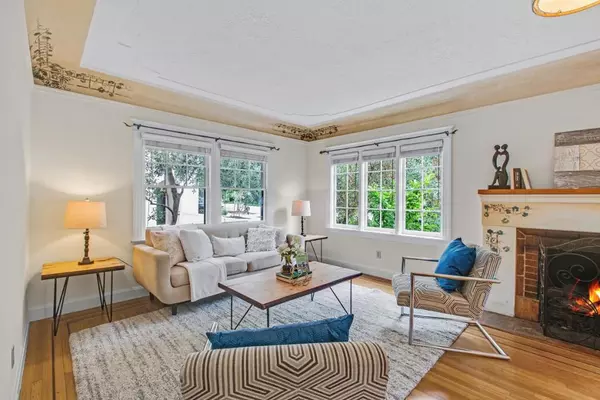 Menlo Park, CA 94025,329 Pope ST