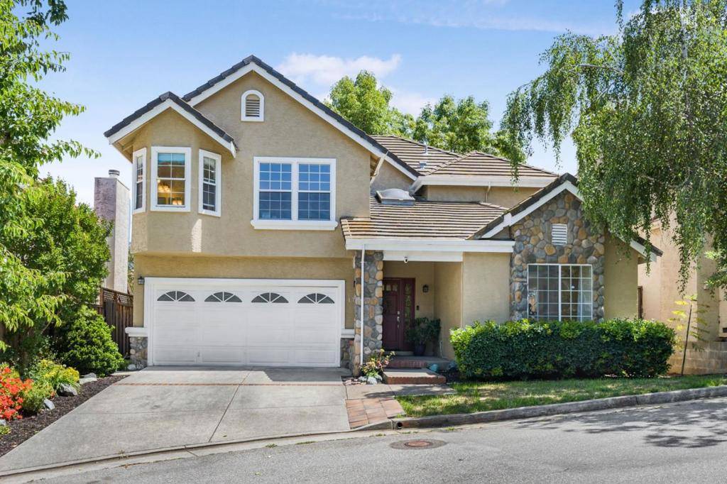 17992 Hillwood LN, Morgan Hill, CA 95037