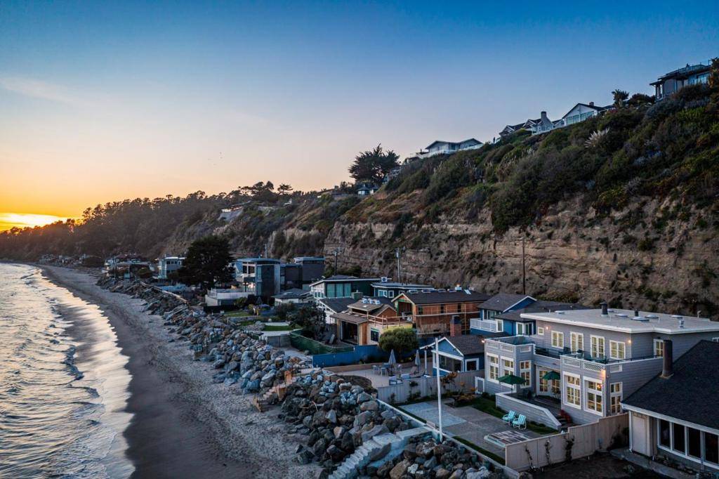 Aptos, CA 95003,749 Las Olas DR