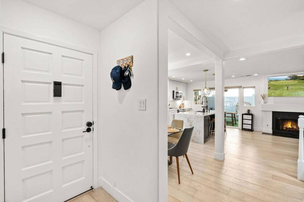 Sunnyvale, CA 94086,265 S Bayview AVE #J