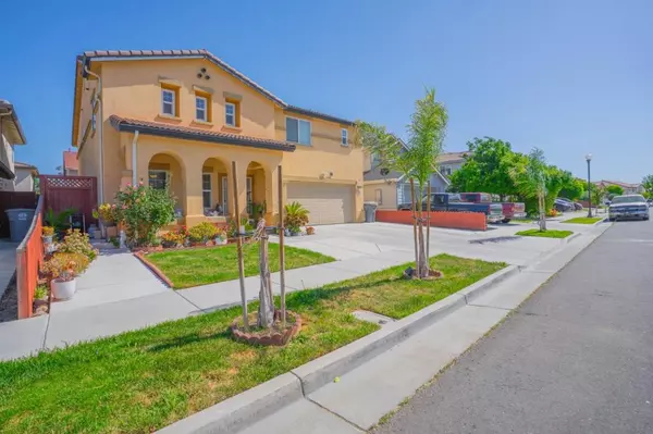 Los Banos, CA 93635,2385 N Mountainside DR