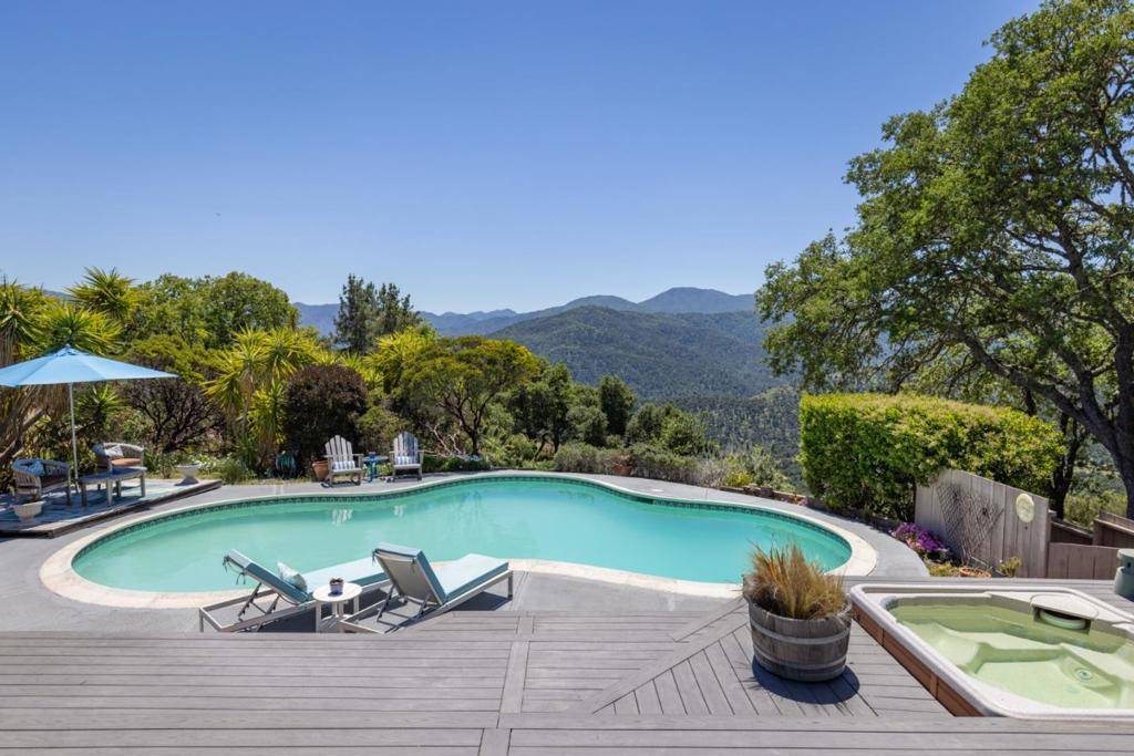 Carmel Valley, CA 93924,34998 Sky Ranch RD