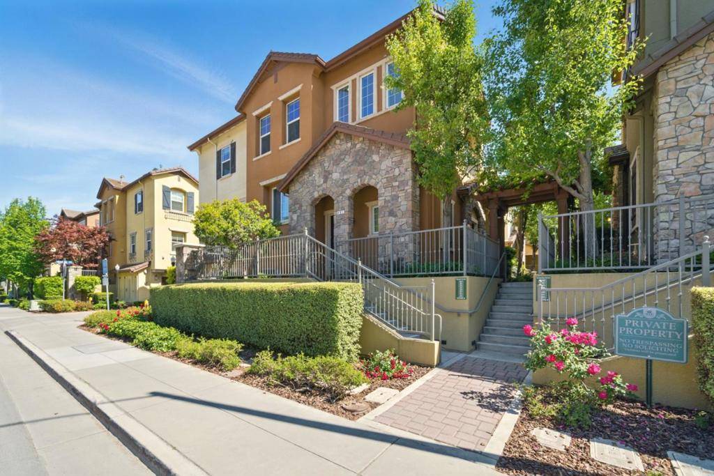Sunnyvale, CA 94086,481 Tristania TER
