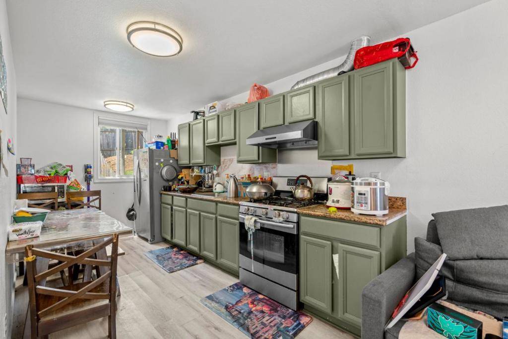 San Francisco, CA 94134,1174 Goettingen ST