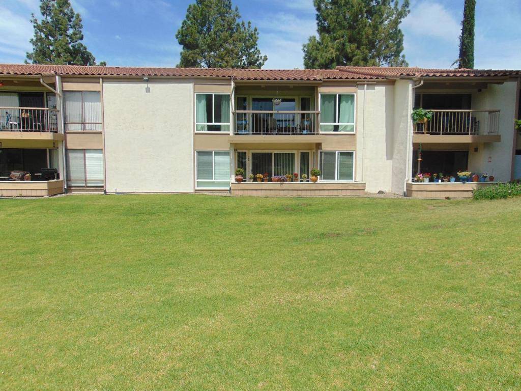 San Diego, CA 92128,12555 Oaks North DR #206