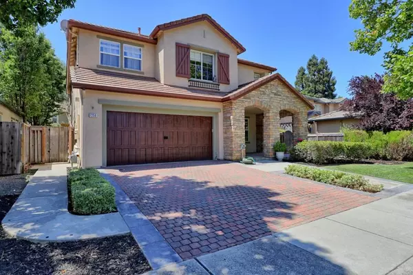 1250 Sunrise DR,  Gilroy,  CA 95020