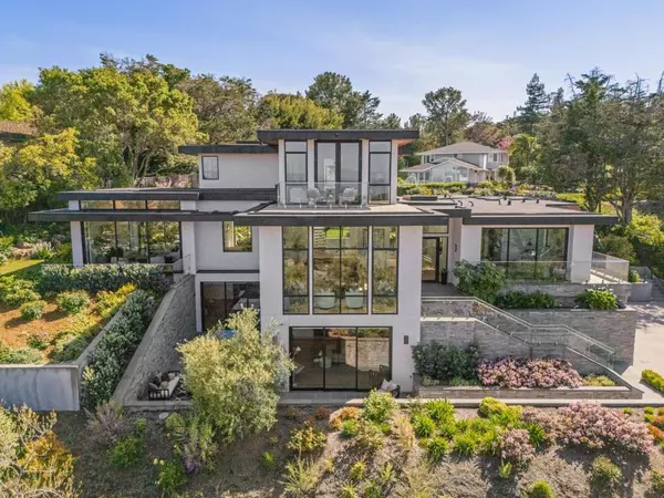 Hillsborough, CA 94010,855 Darrell RD