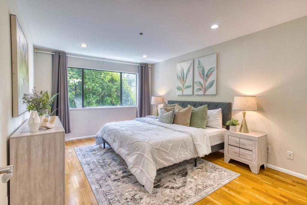 320 Palo Alto AVE #B1, Palo Alto, CA 94301