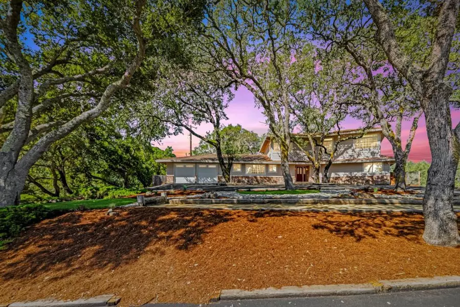 15805 Uvas RD, Morgan Hill, CA 95037