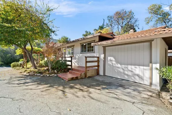 Carmel Valley, CA 93924,14 Laguna Robles