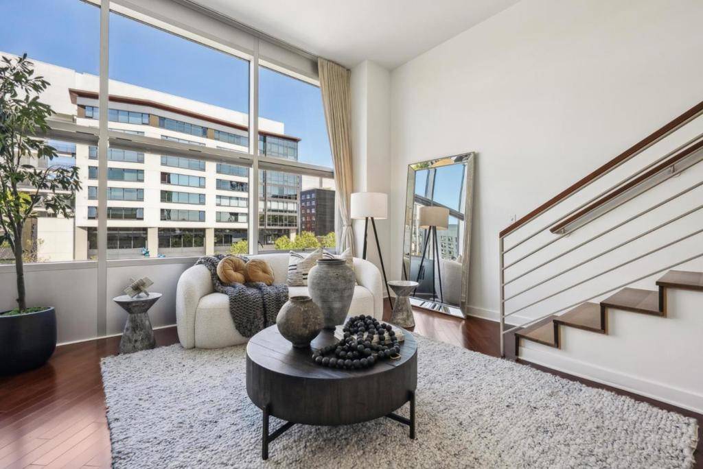 207 King ST #402, San Francisco, CA 94107