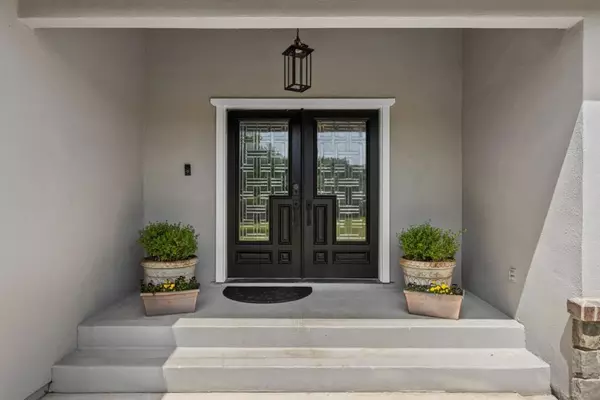 San Martin, CA 95046,14830 Bartlett CT