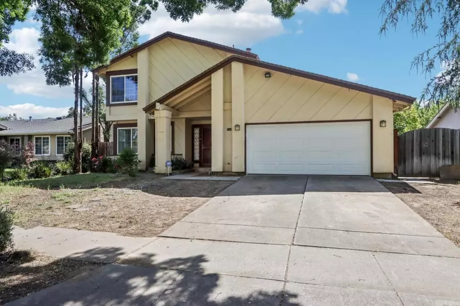7433 Crawford DR, Gilroy, CA 95020