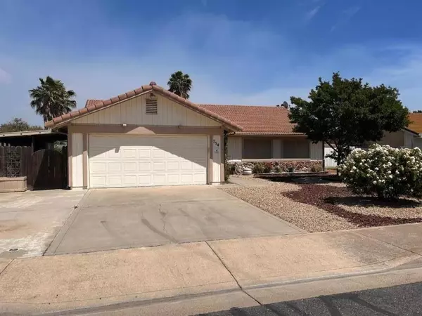 754 Meadowlark AVE, Los Banos, CA 93635