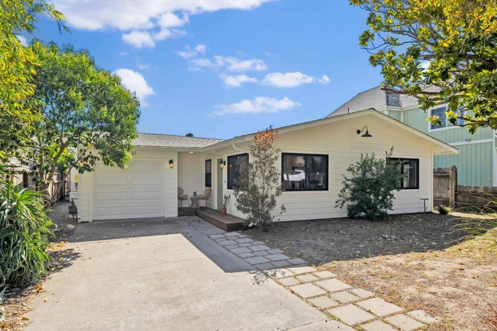 1131 Walk CIR, Santa Cruz, CA 95060