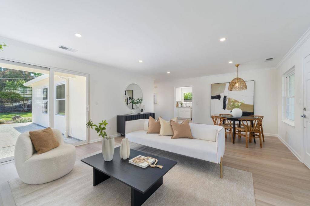 Redwood City, CA 94061,2649 Carolina AVE