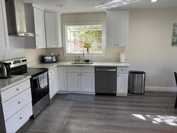 San Jose, CA 95133,686 Webster DR