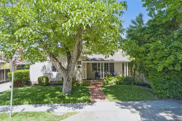 San Jose, CA 95125,1344 Iris CT