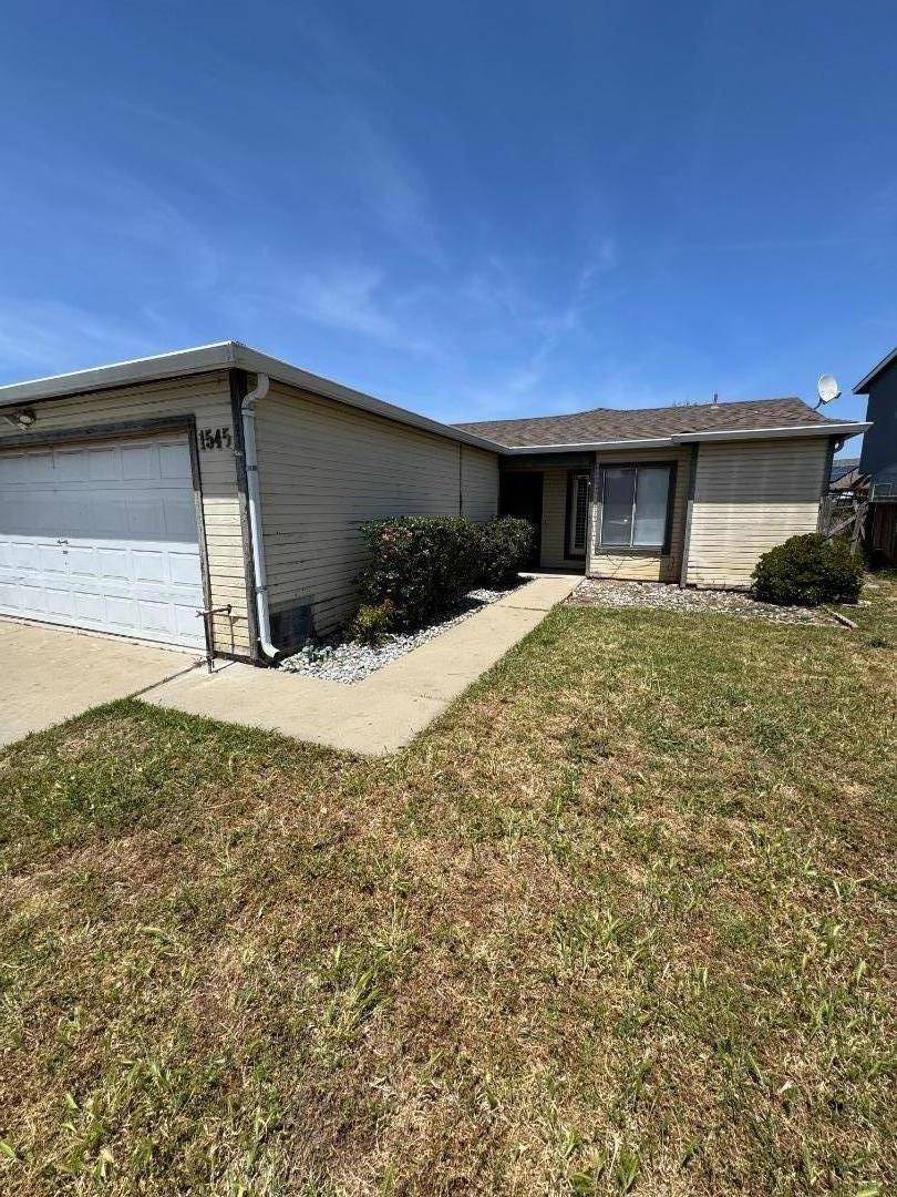Salinas, CA 93906,1545 Boyle CT