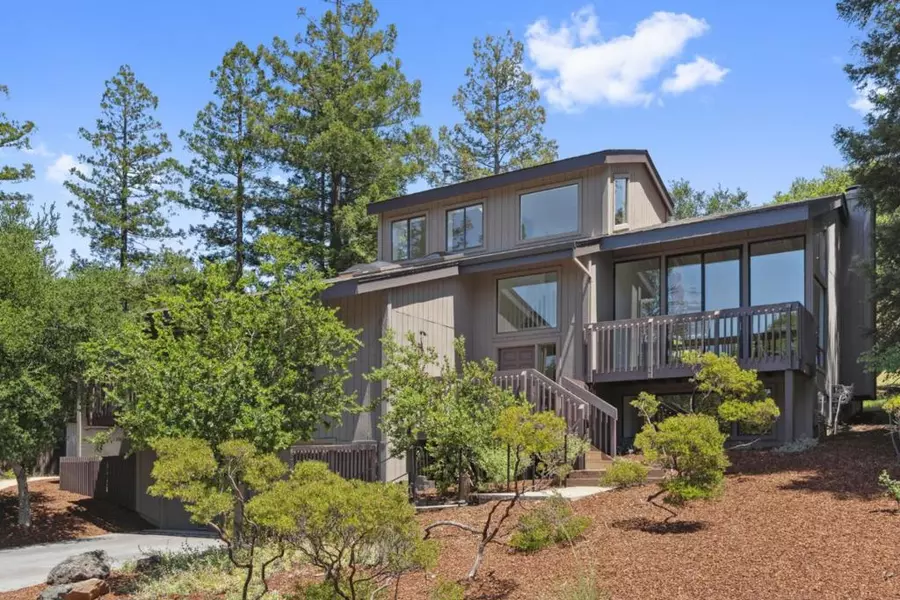 50 Bear Paw, Portola Valley, CA 94028
