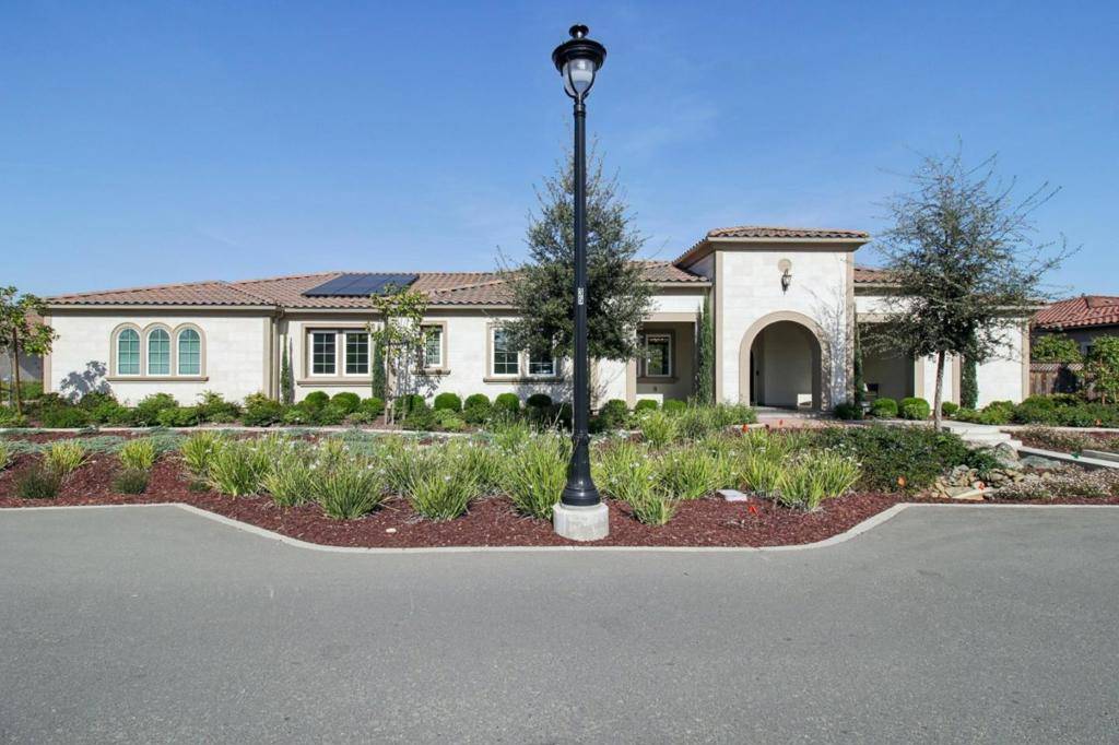Morgan Hill, CA 95037,2170 Via Orista