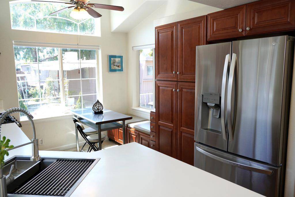 Los Gatos, CA 95032,14685 Oka RD