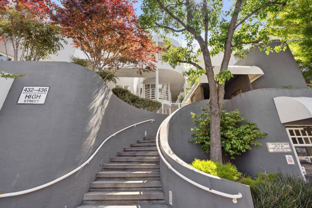 Palo Alto, CA 94301,425 Alma ST #309