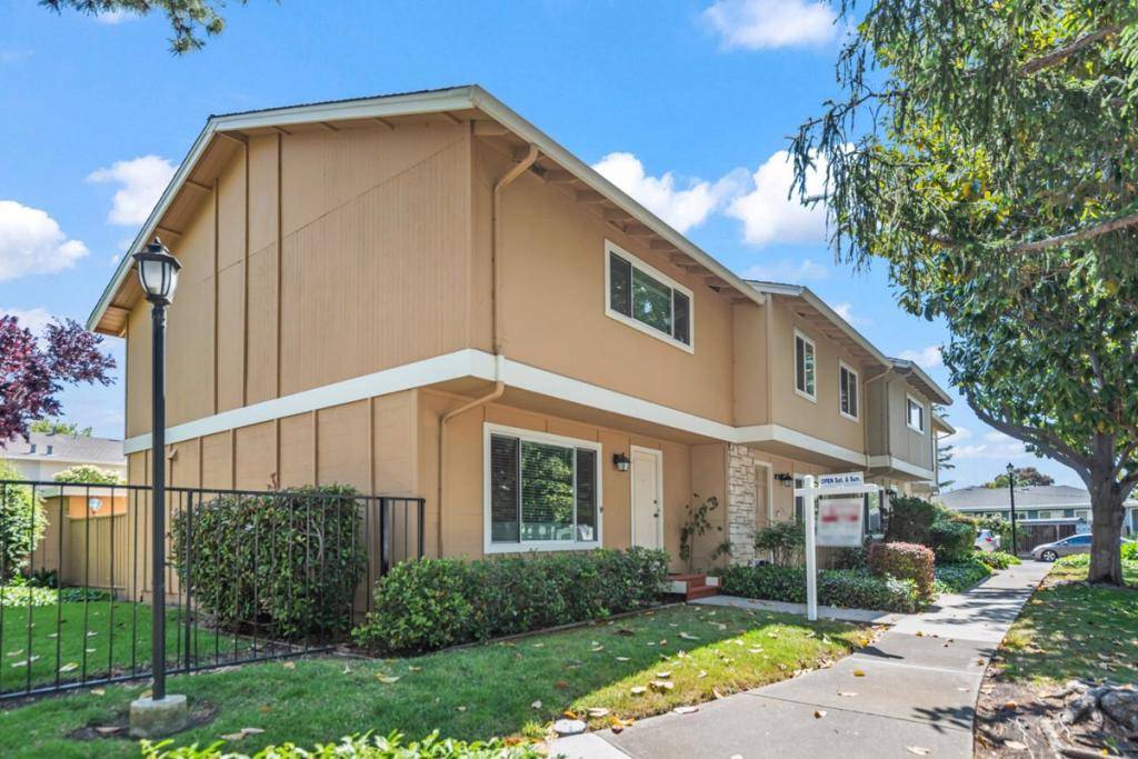 26 Saw Mill CT, Mountain View, CA 94043