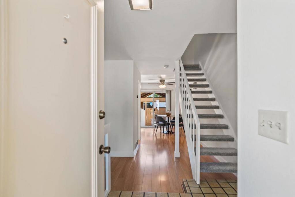 Mountain View, CA 94043,26 Saw Mill CT