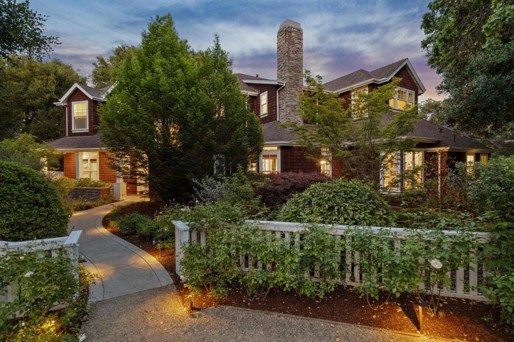 520 Berkeley AVE, Menlo Park, CA 94025