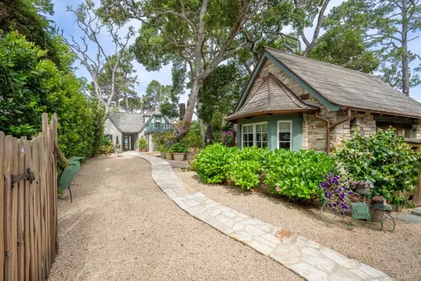 Carmel, CA 93921,0 Junipero 2 NW of 3rd AVE