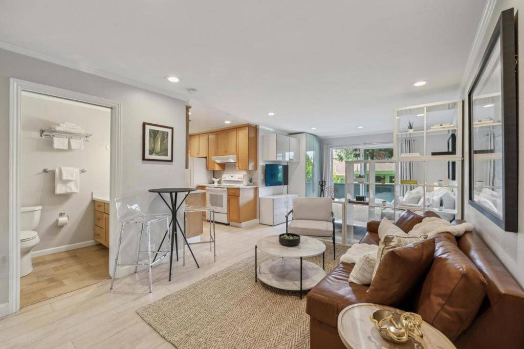 1458 Hudson ST #107, Redwood City, CA 94061