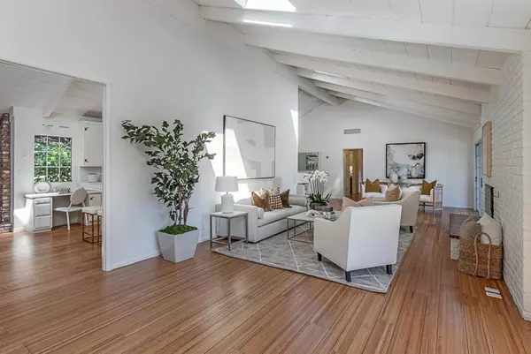 Woodside, CA 94062,3570 Tripp RD