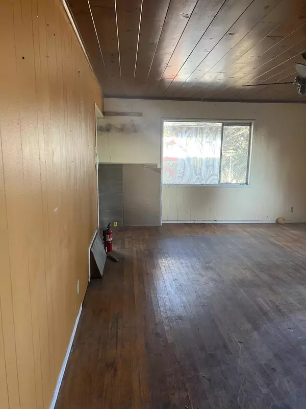 Santa Cruz, CA 95060,207 Grandview ST