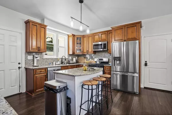Cupertino, CA 95014,10631 Mine CT