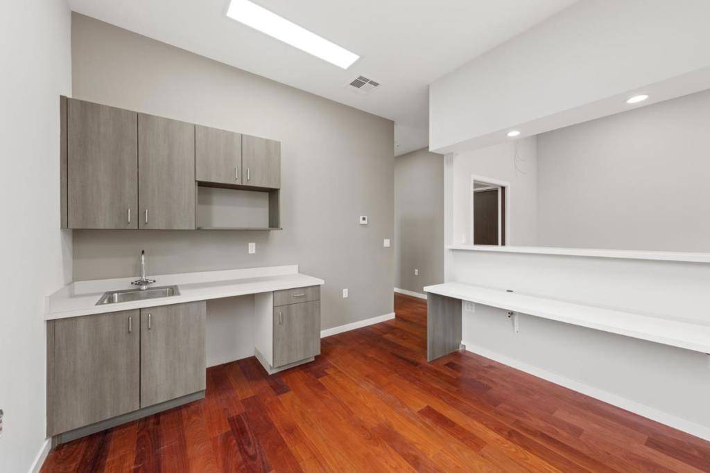 San Mateo, CA 94401,420 Peninsula AVE #3