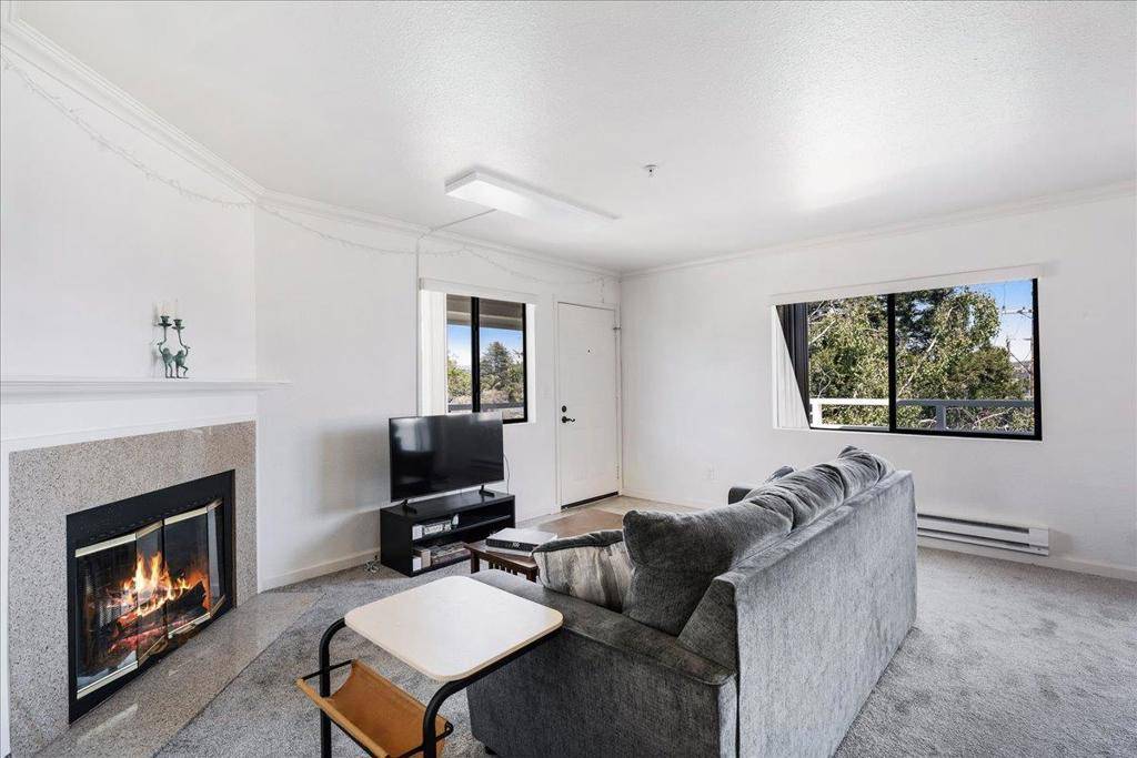 Santa Cruz, CA 95060,41 Grandview ST #1604