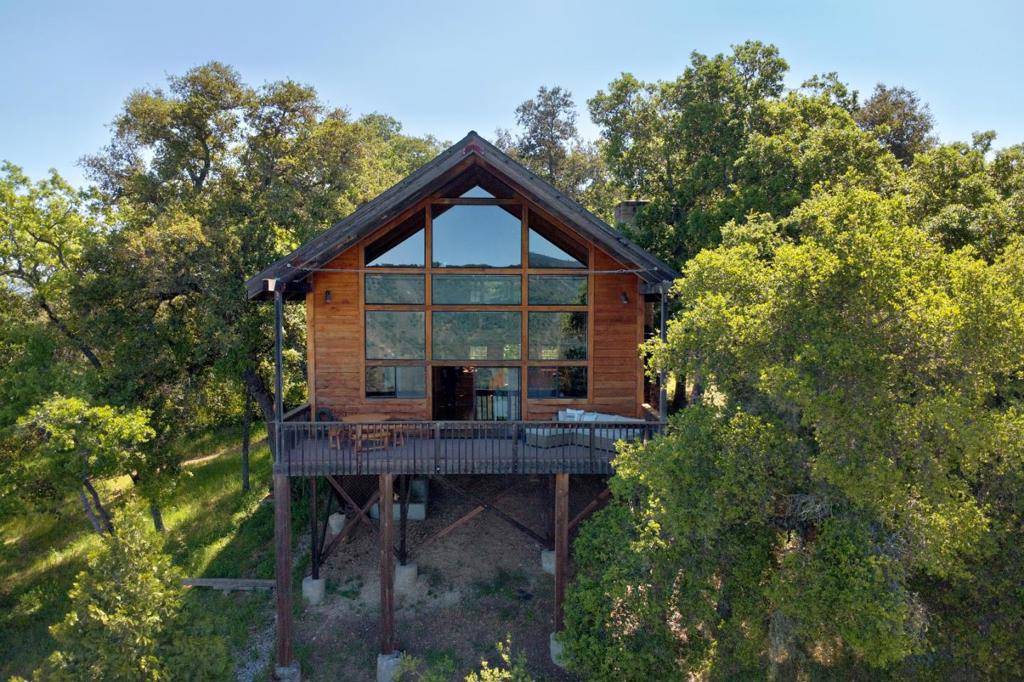 Carmel Valley, CA 93924,38225 Nason RD