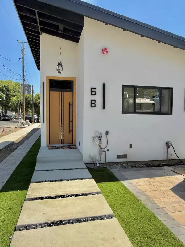 Campbell, CA 95008,68 Page ST
