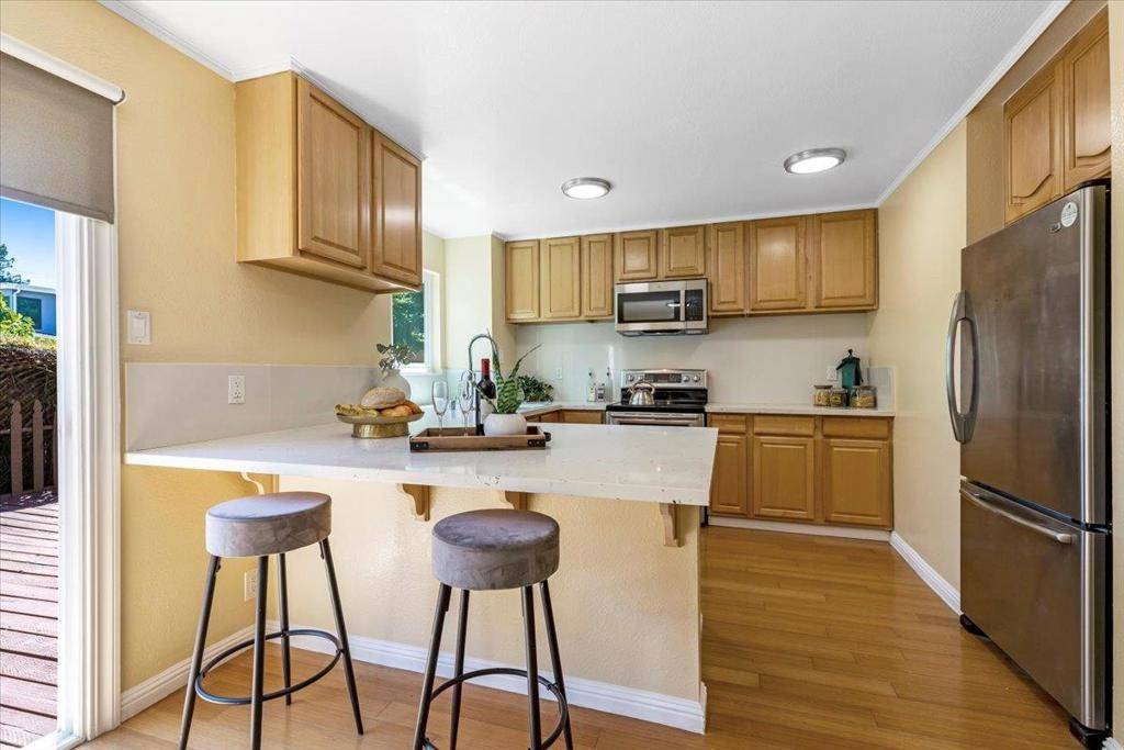 Mountain View, CA 94043,83 Devonshire AVE #3
