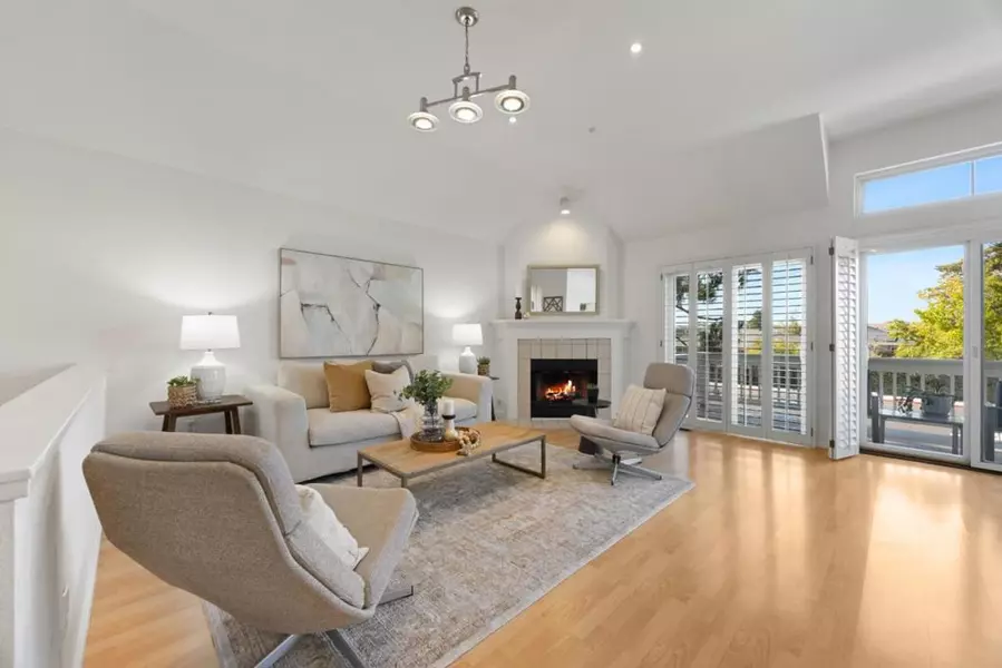 1086 Tiller LN, Foster City, CA 94404