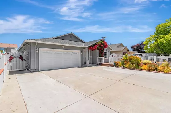 San Jose, CA 95121,2918 Stanhope DR