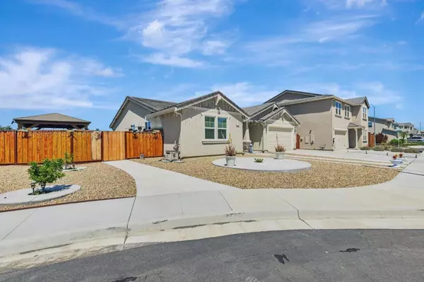 Hollister, CA 95023,2880 Grayson CT