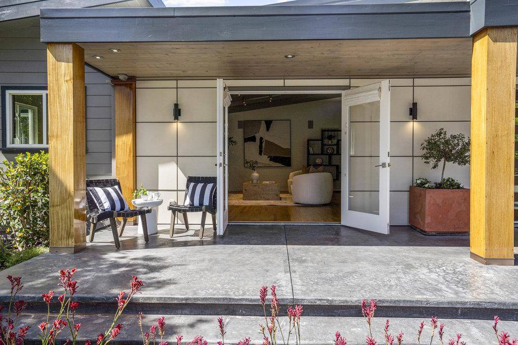 Sunnyvale, CA 94087,599 Dawn DR