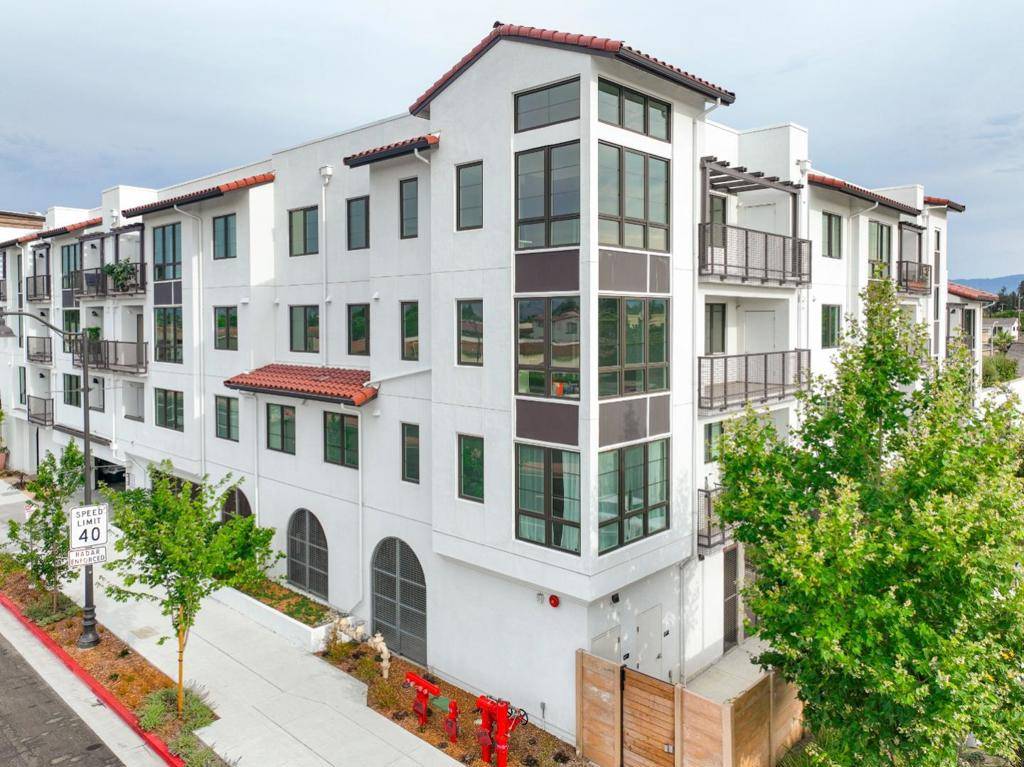 Santa Clara, CA 95050,1850 El Camino Real #421