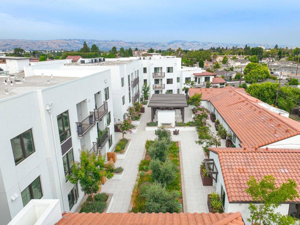Santa Clara, CA 95050,1850 El Camino Real #421